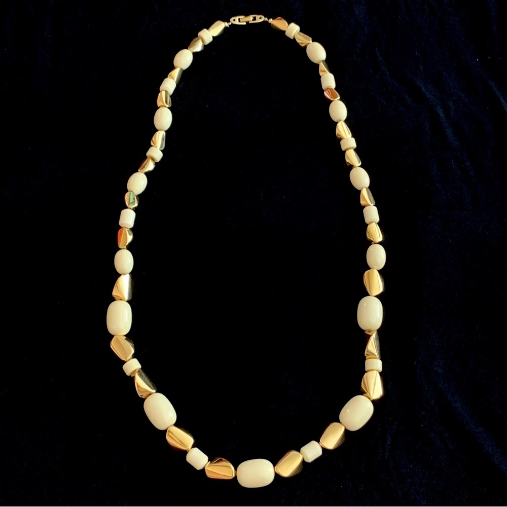 Vintage Napier White And Gold Chunky Bead Necklace